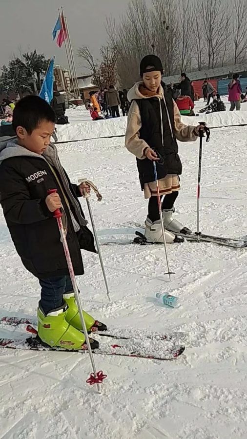 跃 杨智浡 么美怡 冯梓桐 周怡蕊 黄溢 高士毅 胡芯淼 陈柳希 杨斯喆