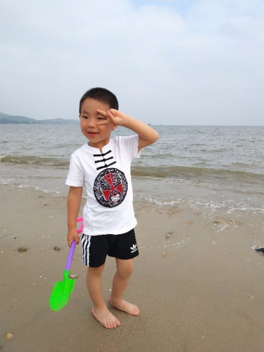 吴翊宸 陈柯瑾 薛凯文 王俊弛 胡诗语 邓晶尹 刘婧涵 丁子桓 纪语希